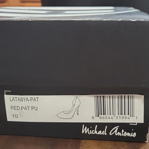 PRE-LOVED๐ Michael Antonio Latanya Cherry Red Patent Leather Platform Pumps! - Picture 12 of 12